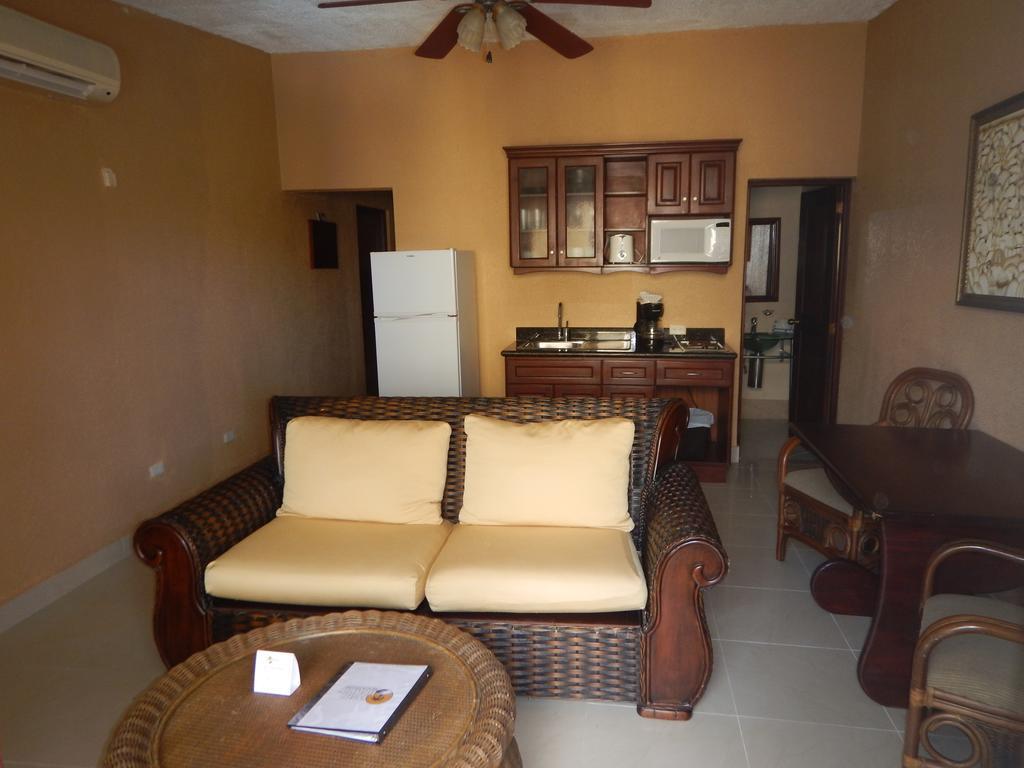 Ocean Manor Resort Cabarete, Dr Exterior photo